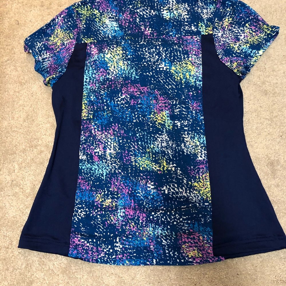 Women’s scrub top - Picture 2 of 2